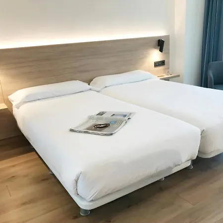 De Asturias Hotel